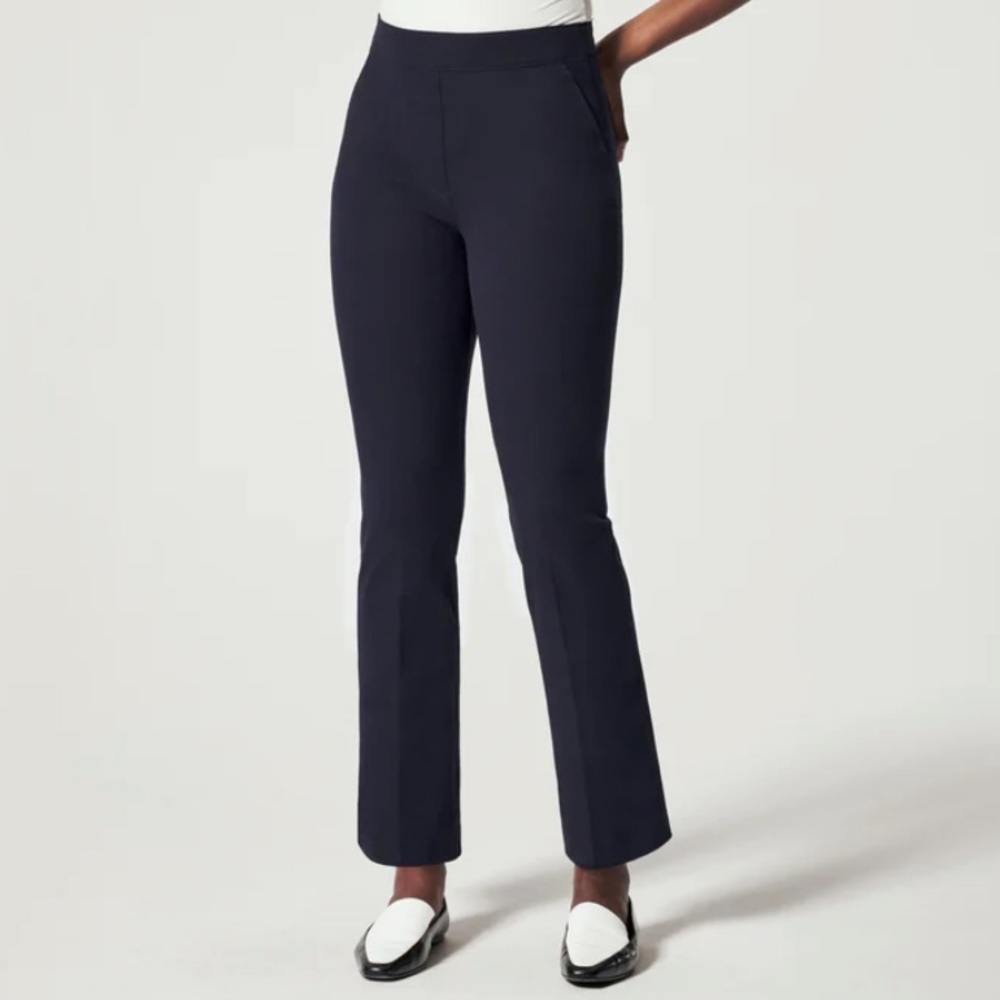 NWT Spanx Polished Kick Flare in Classic Navy Women’s SZ Small